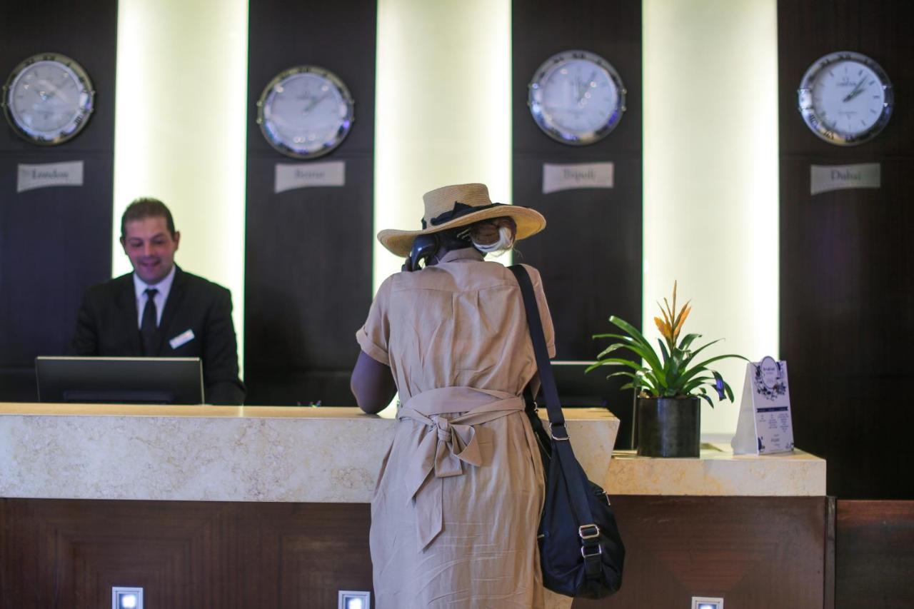 Raouche Arjaan by Rotana Aparthotel Beiroet Buitenkant foto