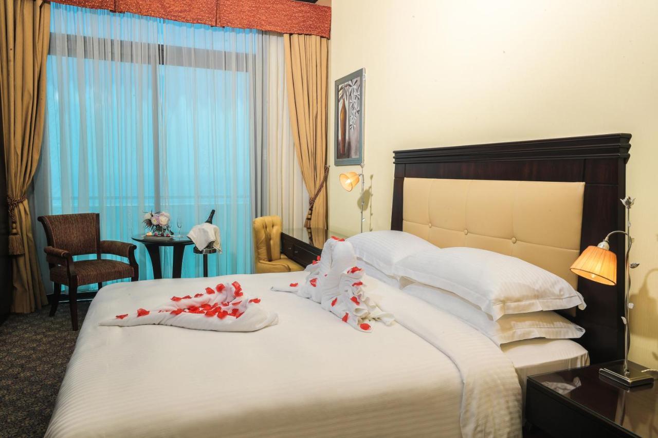 Raouche Arjaan by Rotana Aparthotel Beiroet Buitenkant foto