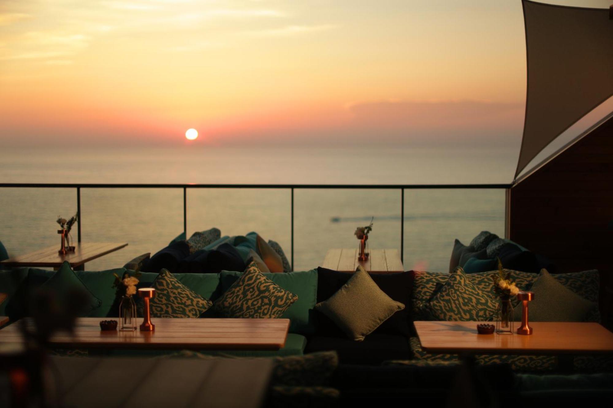 Raouche Arjaan by Rotana Aparthotel Beiroet Buitenkant foto