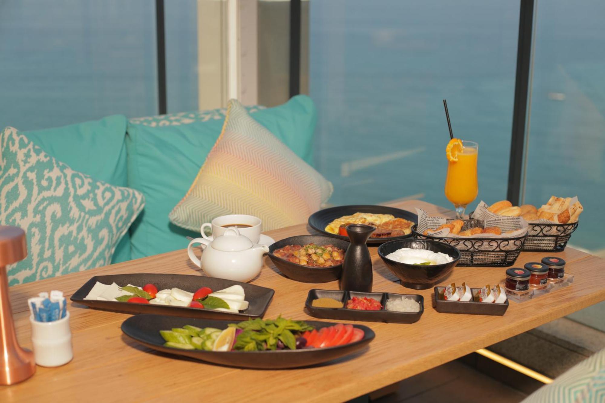 Raouche Arjaan by Rotana Aparthotel Beiroet Buitenkant foto