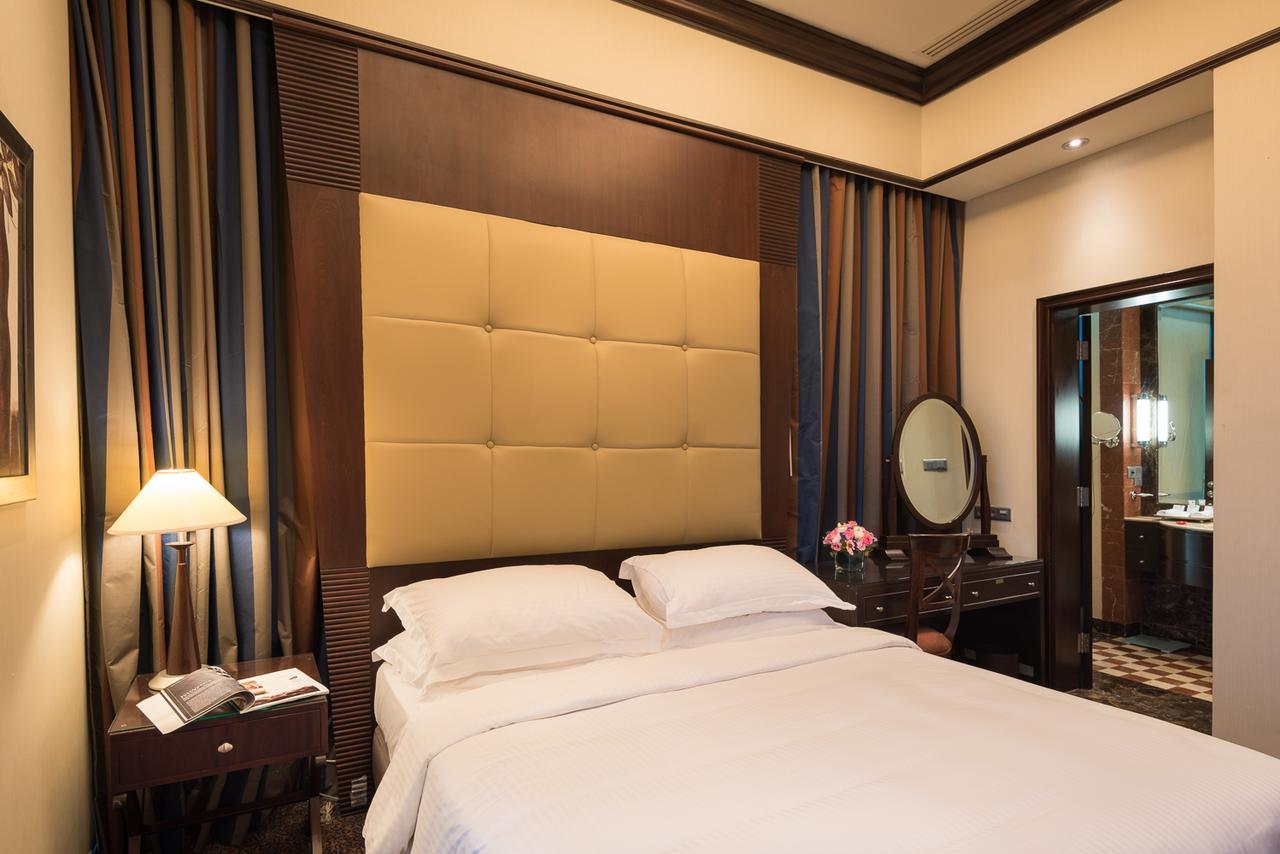 Raouche Arjaan by Rotana Aparthotel Beiroet Buitenkant foto