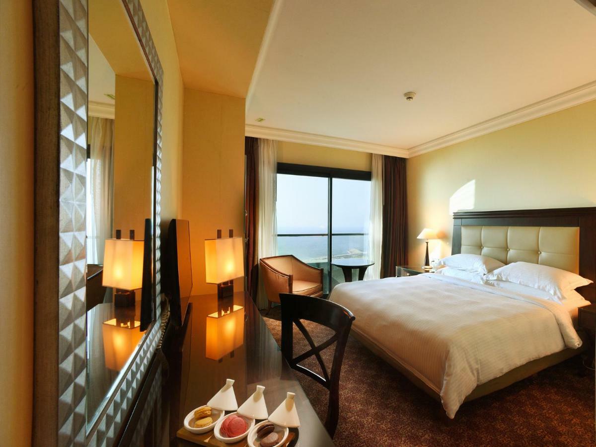 Raouche Arjaan by Rotana Aparthotel Beiroet Buitenkant foto